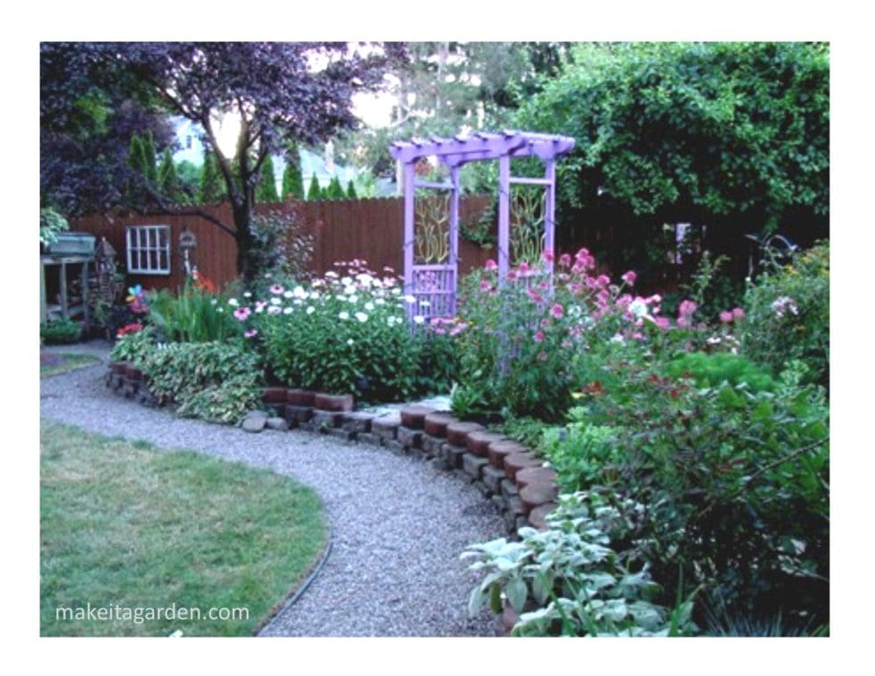 Garden Trends that are perfect for the Small Budget | Make it a Garden